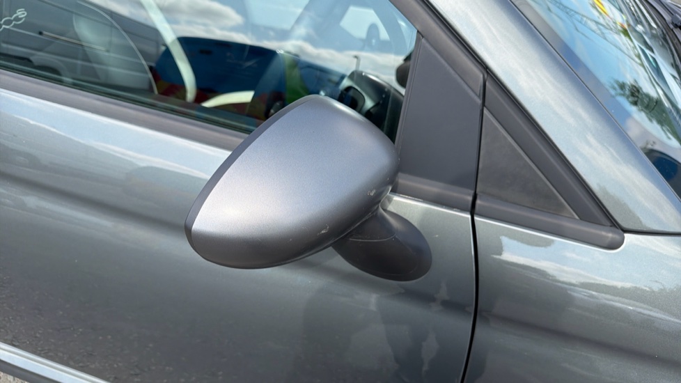 Fiat 500 1.2 S 3dr Petrol Hatchback - Image 39