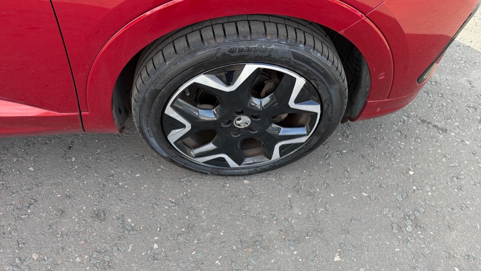 Vauxhall Grandland 1.2 Turbo Ultimate 5dr Auto Petrol Hatchback - Image 35
