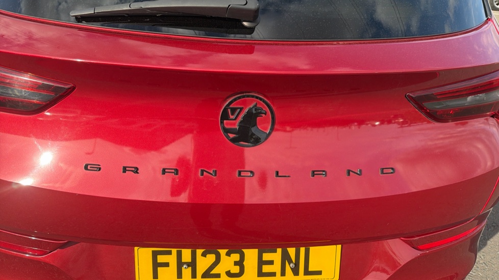 Vauxhall Grandland 1.2 Turbo Ultimate 5dr Auto Petrol Hatchback - Image 45