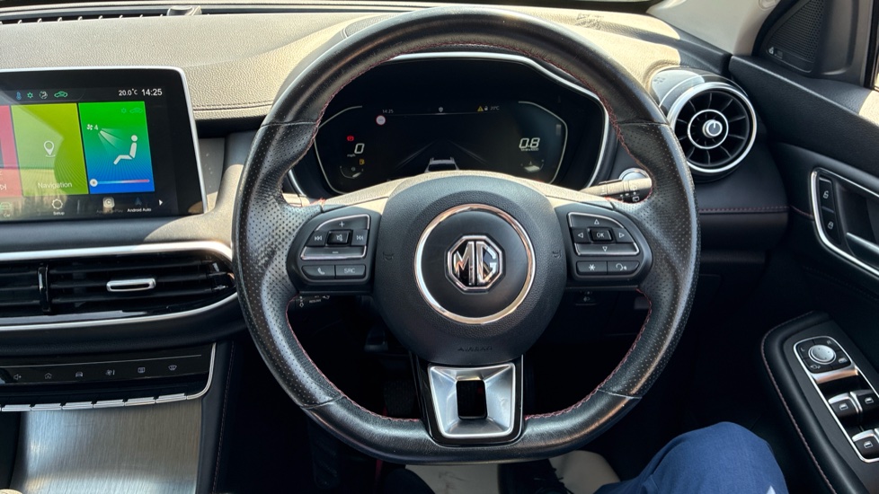 MG HS 1.5 T-GDI Excite 5dr Petrol Hatchback - Image 13