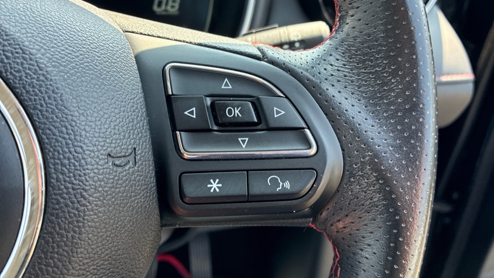 MG HS 1.5 T-GDI Excite 5dr Petrol Hatchback - Image 22