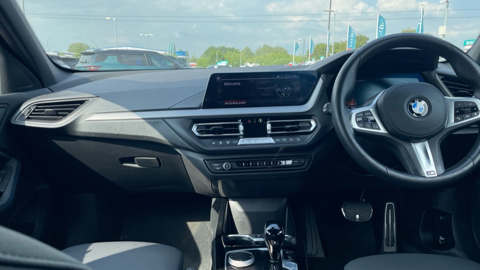 BMW 1 Series 118i [136] M Sport 5dr Step Auto [LCP] Petrol Hatchback - Image 10