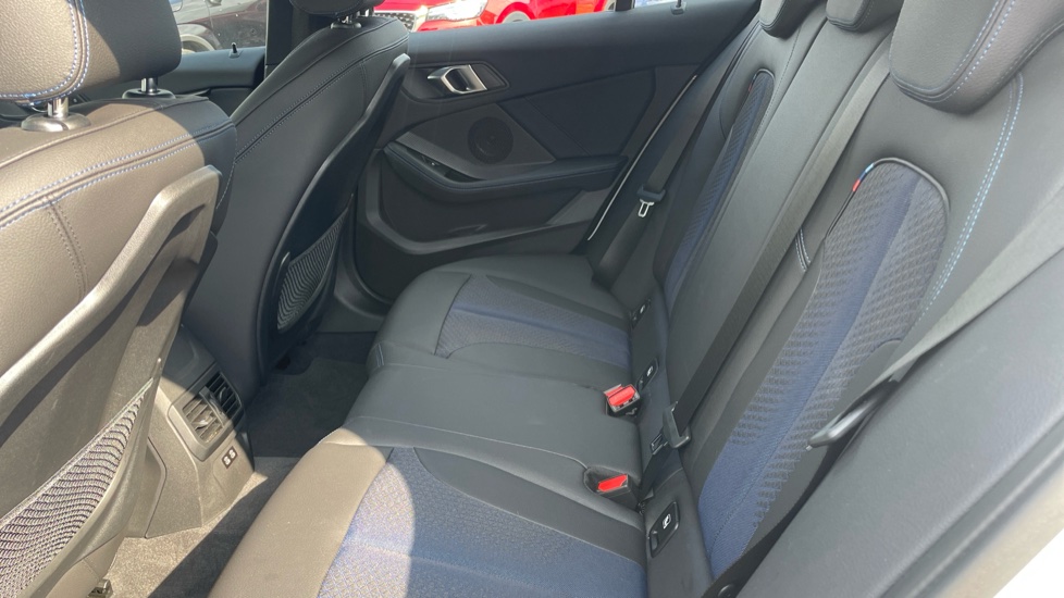 BMW 1 Series 118i [136] M Sport 5dr Step Auto [LCP] Petrol Hatchback - Image 16