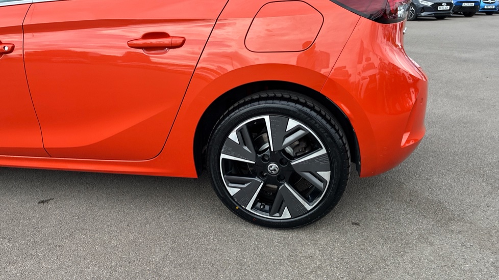 Vauxhall Corsa 100kW Elite Nav Premium 50kWh 5dr Auto [11kWCh] Electric Hatchback - Image 23