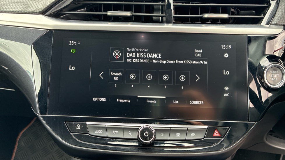 Vauxhall Corsa 100kW Elite Nav Premium 50kWh 5dr Auto [11kWCh] Electric Hatchback - Image 37