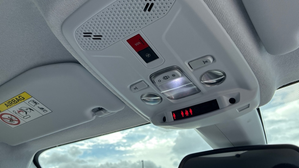 Vauxhall Corsa 100kW Elite Nav Premium 50kWh 5dr Auto [11kWCh] Electric Hatchback - Image 39