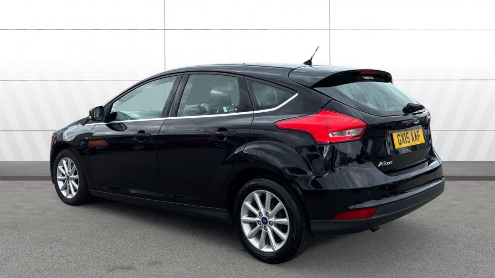 Ford Focus 1.6 TDCi 115 Titanium 5dr Diesel Hatchback - Image 2
