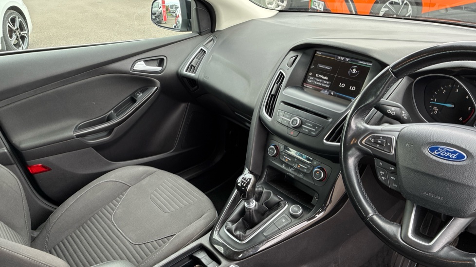 Ford Focus 1.6 TDCi 115 Titanium 5dr Diesel Hatchback - Image 14