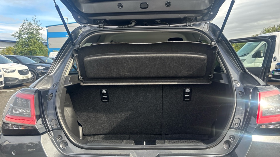 Suzuki Swift 1.2 Mild Hybrid Motion 5dr CVT Petrol Hatchback - Image 4