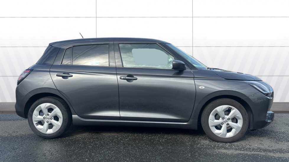 Suzuki Swift 1.2 Mild Hybrid Motion 5dr CVT Petrol Hatchback - Image 5