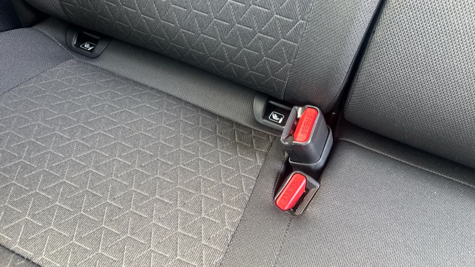 Suzuki Swift 1.2 Mild Hybrid Motion 5dr CVT Petrol Hatchback - Image 17