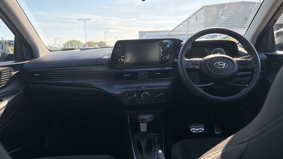 Hyundai BAYON 1.0 TGDi 48V MHEV SE Connect 5dr DCT Petrol Hatchback - Image 10