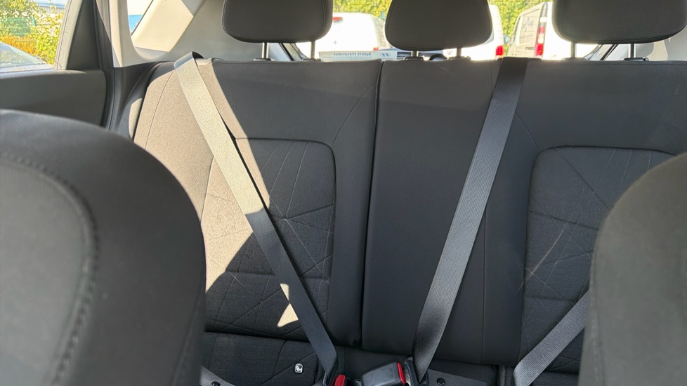 Hyundai BAYON 1.0 TGDi 48V MHEV SE Connect 5dr DCT Petrol Hatchback - Image 15