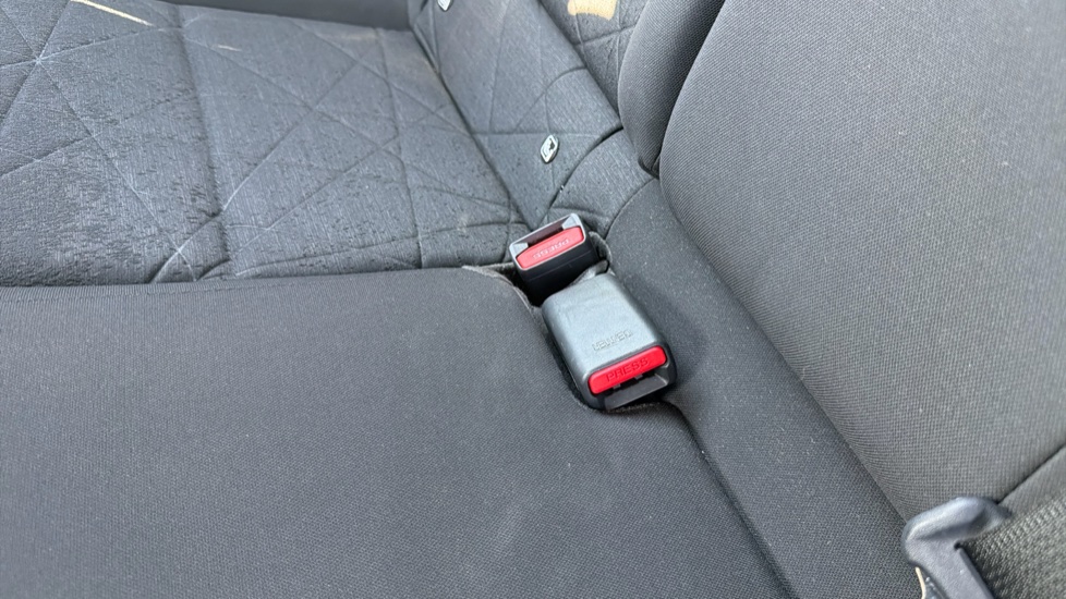 Hyundai BAYON 1.0 TGDi 48V MHEV SE Connect 5dr DCT Petrol Hatchback - Image 17