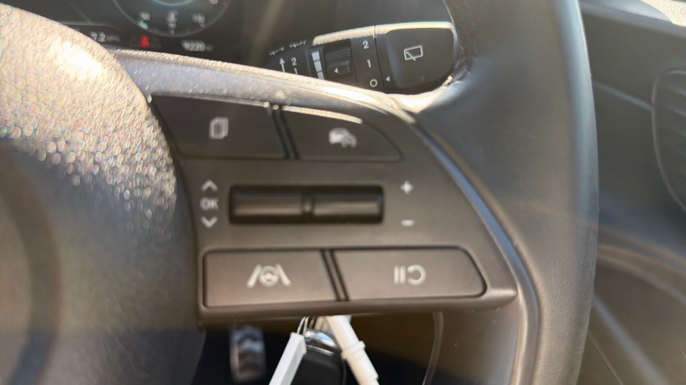 Hyundai BAYON 1.0 TGDi 48V MHEV SE Connect 5dr DCT Petrol Hatchback - Image 28