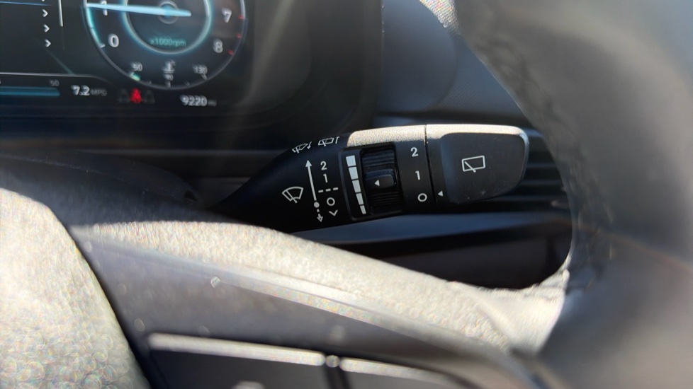 Hyundai BAYON 1.0 TGDi 48V MHEV SE Connect 5dr DCT Petrol Hatchback - Image 29