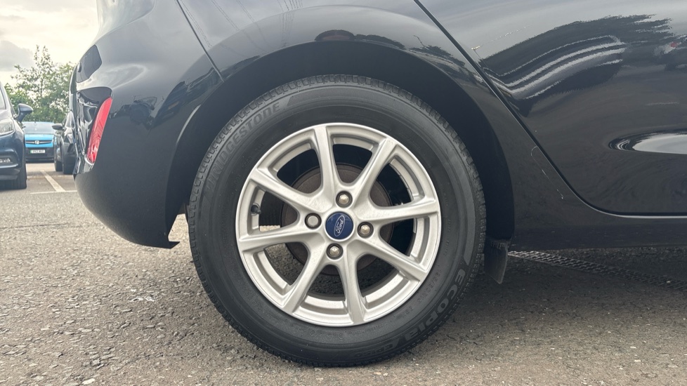 Ford Fiesta 1.0 EcoBoost Zetec 5dr Petrol Hatchback - Image 7