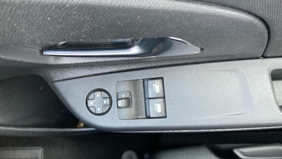 Vauxhall Corsa 1.2 Turbo SE Premium 5dr Petrol Hatchback - Image 25