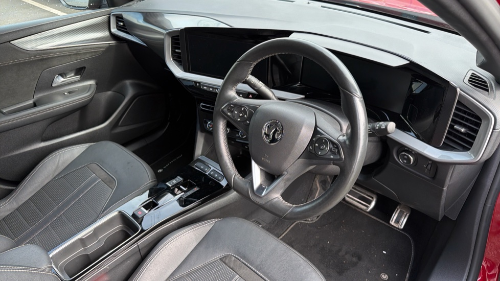 Vauxhall Mokka 100kW Ultimate 50kWh 5dr Auto Electric Hatchback - Image 11