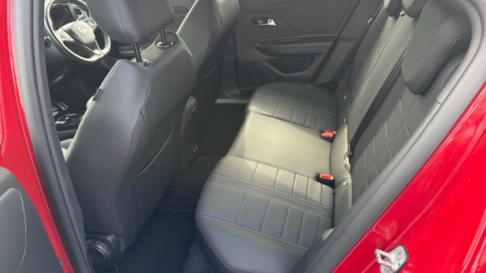 Vauxhall Mokka 100kW Ultimate 50kWh 5dr Auto Electric Hatchback - Image 16