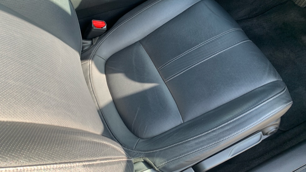 Honda Civic 1.0 VTEC Turbo EX 5dr Petrol Hatchback - Image 34