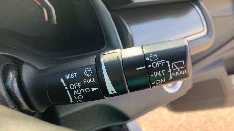 Honda Civic 1.0 VTEC Turbo EX 5dr Petrol Hatchback - Image 40