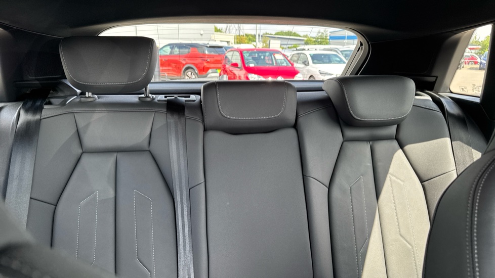 Audi A3 30 TFSI S Line 5dr S Tronic Petrol Hatchback - Image 15