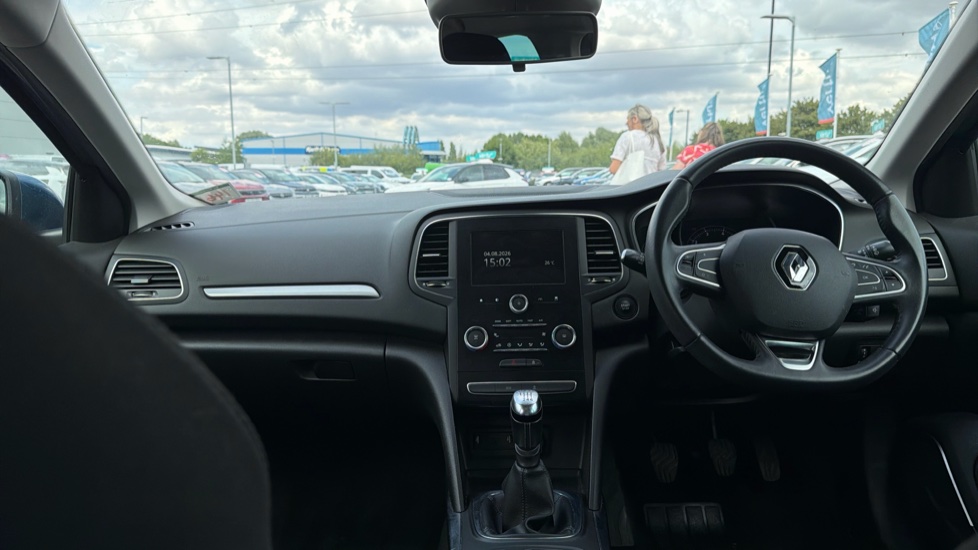 Renault Megane 1.3 TCE Iconic 5dr Petrol Hatchback - Image 10