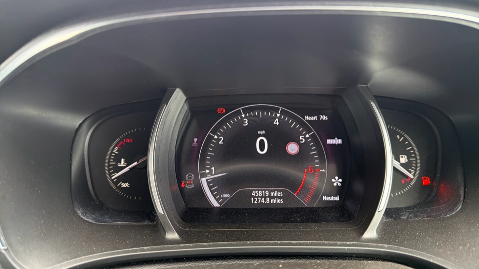 Renault Megane 1.3 TCE Iconic 5dr Petrol Hatchback - Image 18
