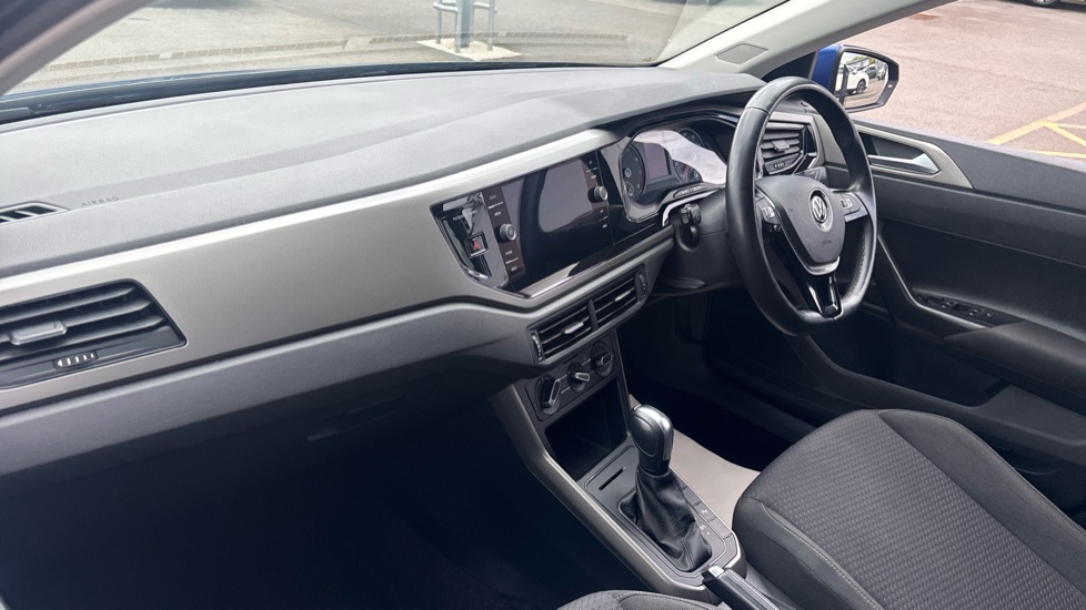 Volkswagen Polo 1.0 TSI 95 Match 5dr DSG Petrol Hatchback - Image 9