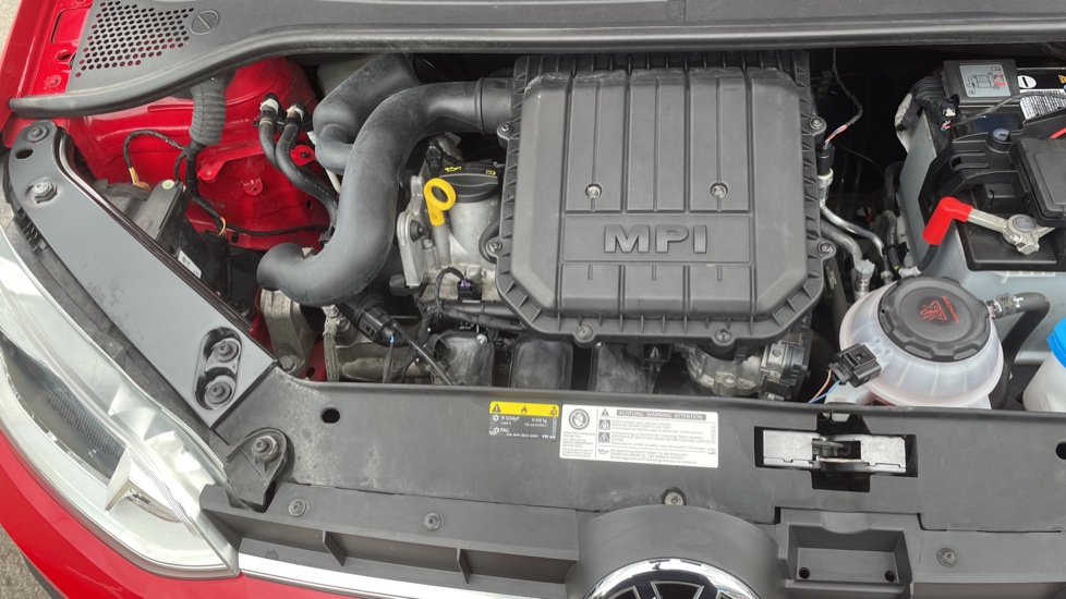 Volkswagen Up 1.0 Move Up 5dr [Start Stop] Petrol Hatchback - Image 8