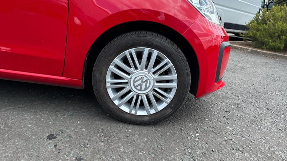 Volkswagen Up 1.0 Move Up 5dr [Start Stop] Petrol Hatchback - Image 46