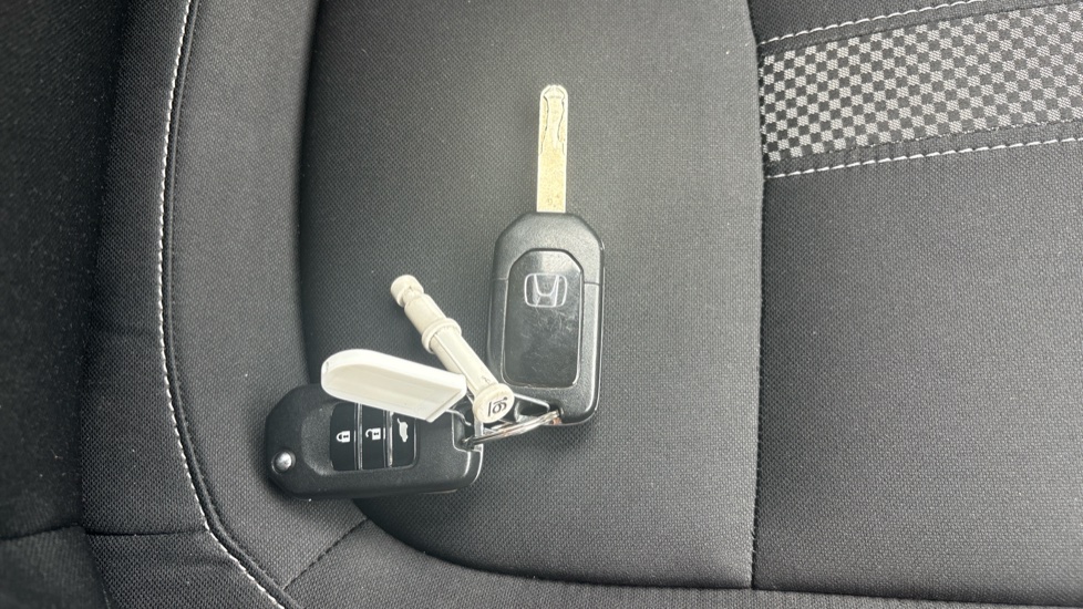Honda Civic 1.0 VTEC Turbo 126 SR 5dr Petrol Hatchback - Image 20