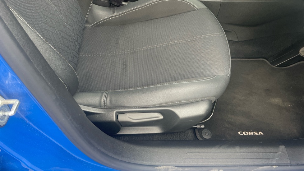 Vauxhall Corsa 1.2 Elite Edition 5dr Petrol Hatchback - Image 34