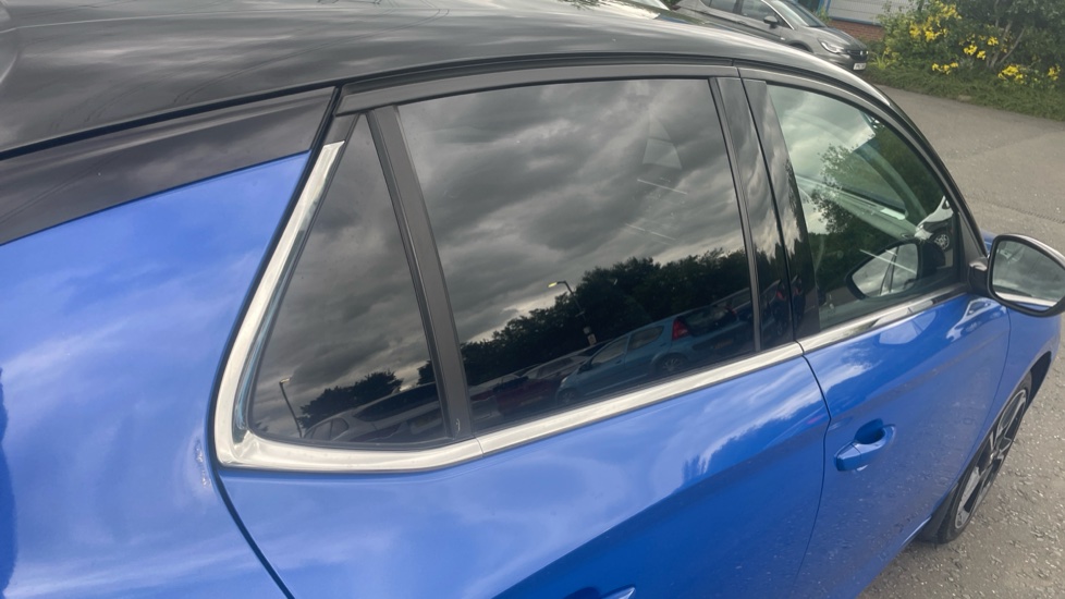 Vauxhall Corsa 1.2 Elite Edition 5dr Petrol Hatchback - Image 35