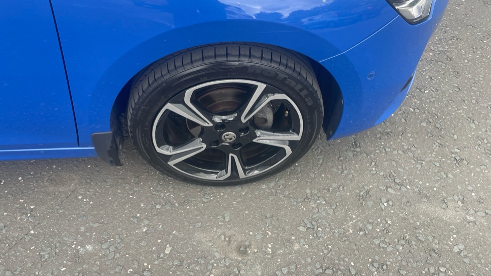 Vauxhall Corsa 1.2 Elite Edition 5dr Petrol Hatchback - Image 38