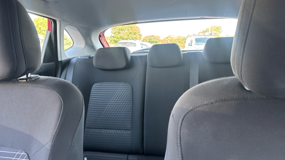 Hyundai i20 1.0T GDi 48V MHD SE Connect 5dr Petrol Hatchback - Image 15