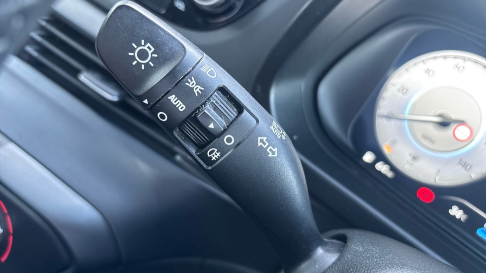 Hyundai i20 1.0T GDi 48V MHD SE Connect 5dr Petrol Hatchback - Image 25