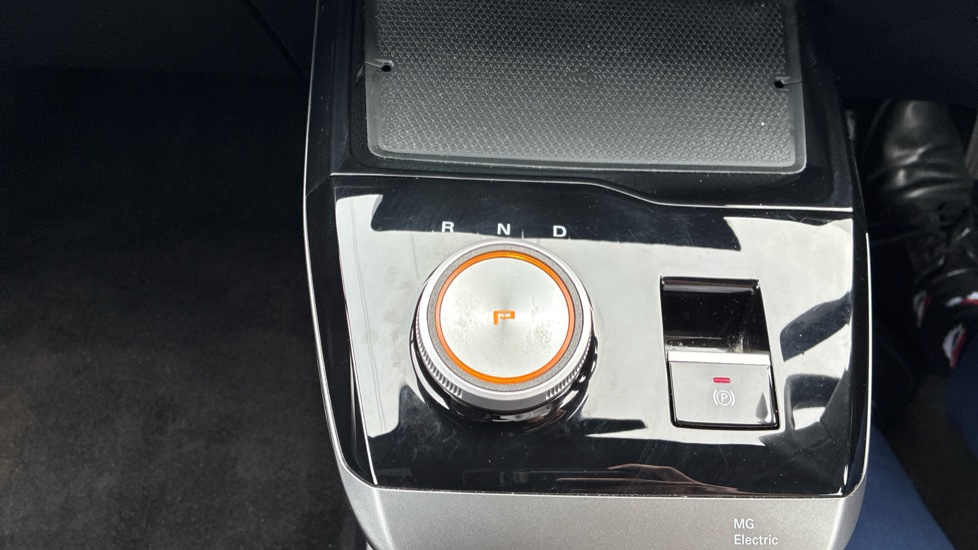 MG MG4 150kW Trophy EV Long Range 64kWh 5dr Auto Electric Hatchback - Image 13