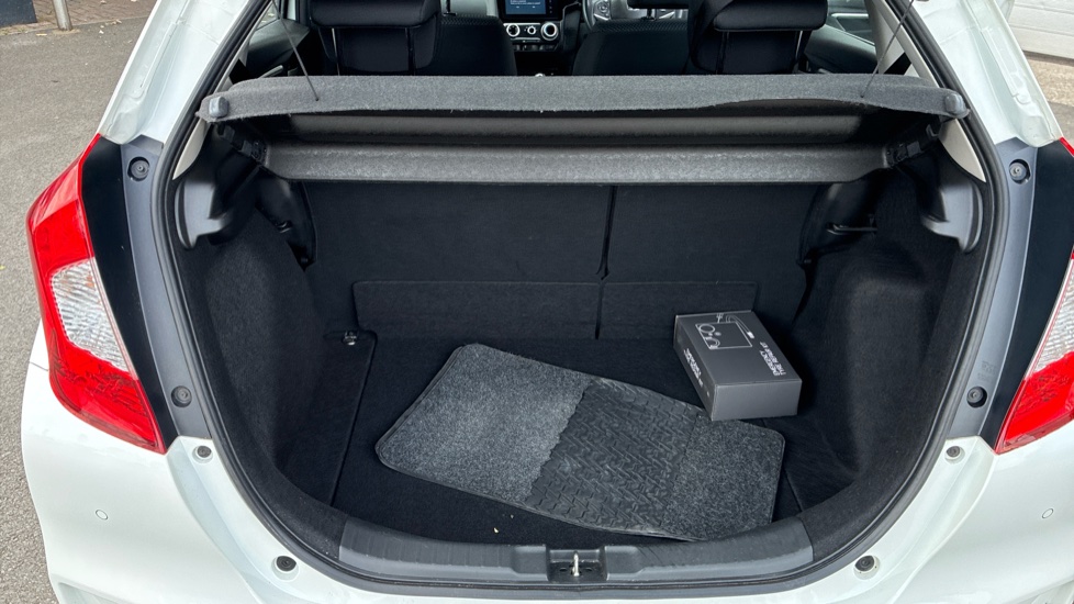 Honda Jazz 1.3 i-VTEC SE 5dr Petrol Hatchback - Image 4