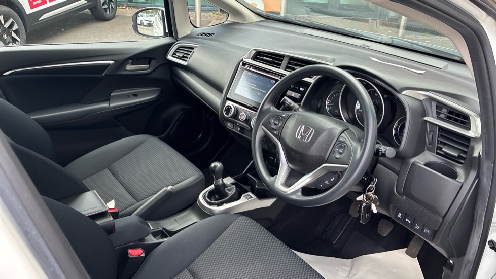 Honda Jazz 1.3 i-VTEC SE 5dr Petrol Hatchback - Image 11