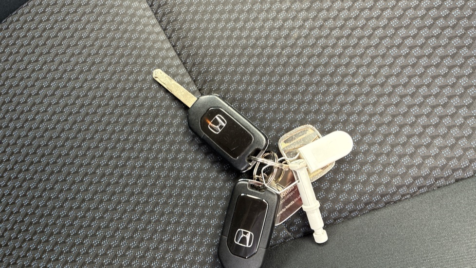 Honda Jazz 1.3 i-VTEC SE 5dr Petrol Hatchback - Image 20