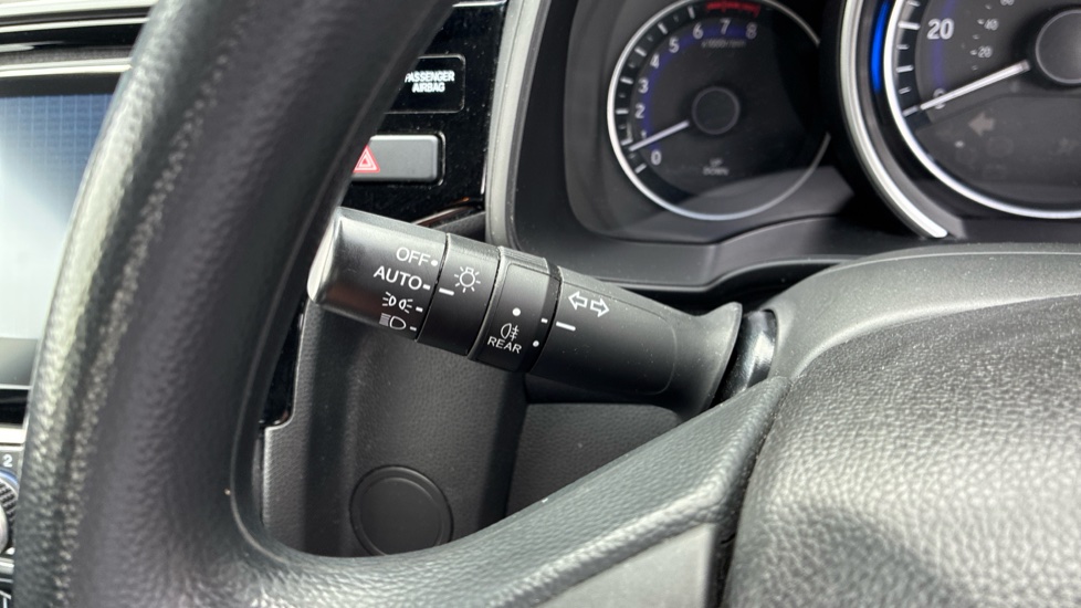 Honda Jazz 1.3 i-VTEC SE 5dr Petrol Hatchback - Image 32