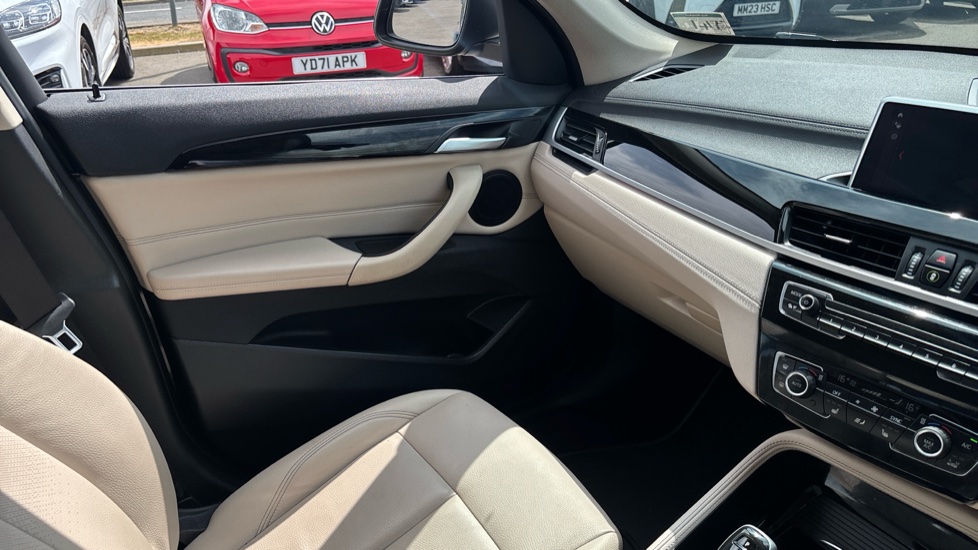 BMW X1 sDrive 20i [178] xLine 5dr Step Auto Petrol Estate - Image 14
