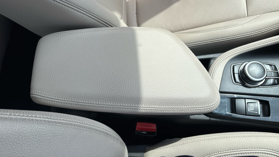 BMW X1 sDrive 20i [178] xLine 5dr Step Auto Petrol Estate - Image 33