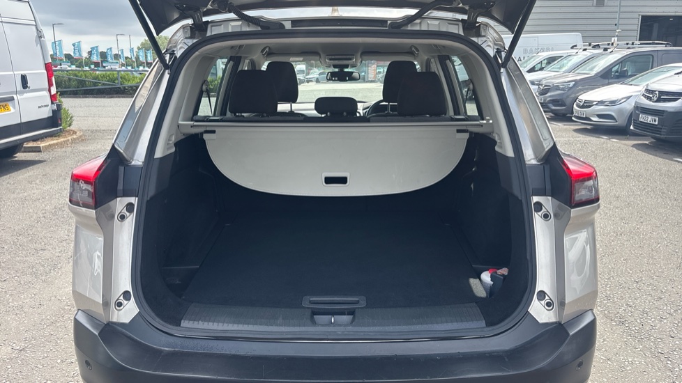 Nissan X-Trail 1.5 E-Power 204 Acenta Premium 5dr Xtronic Hybrid Station Wagon - Image 4