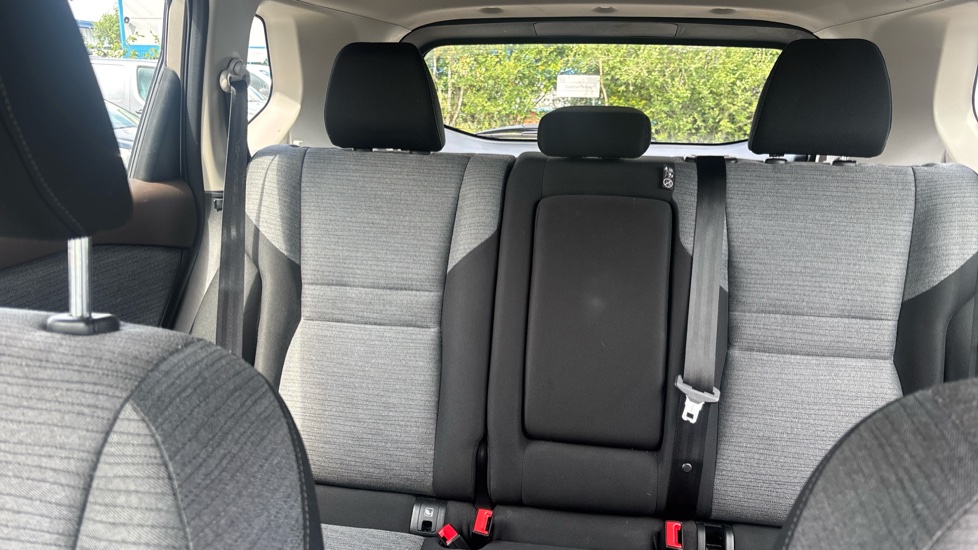 Nissan X-Trail 1.5 E-Power 204 Acenta Premium 5dr Xtronic Hybrid Station Wagon - Image 15