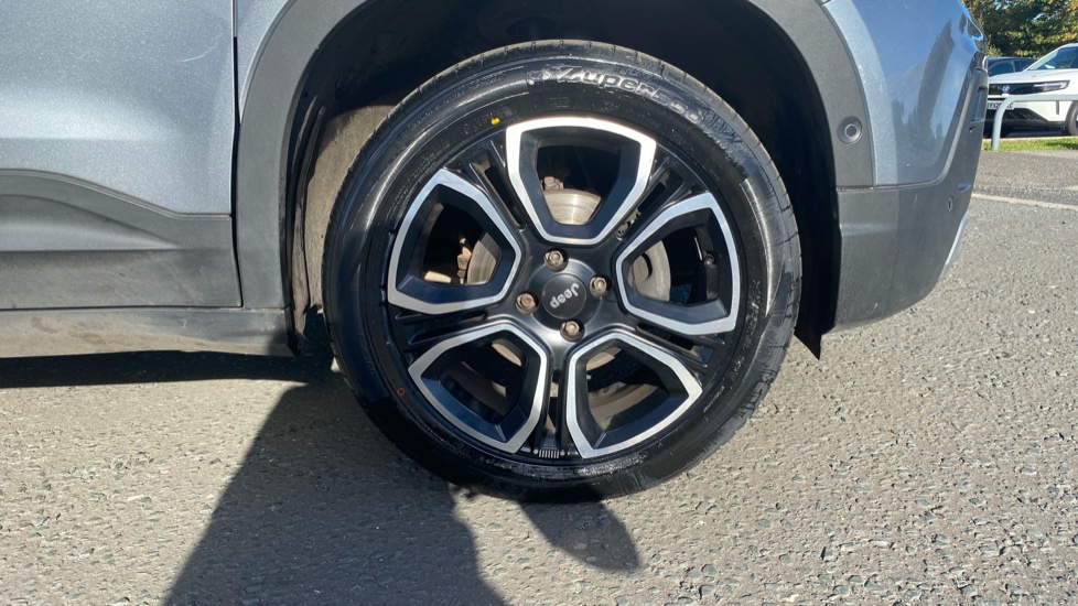 Jeep Avenger 1.2 Summit 5dr Petrol Hatchback - Image 23