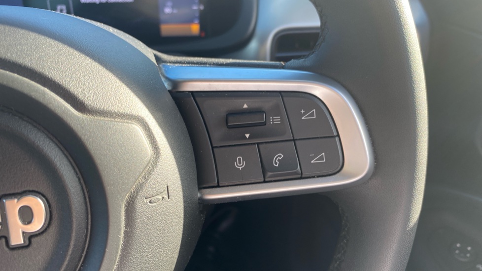 Jeep Avenger 1.2 Summit 5dr Petrol Hatchback - Image 30