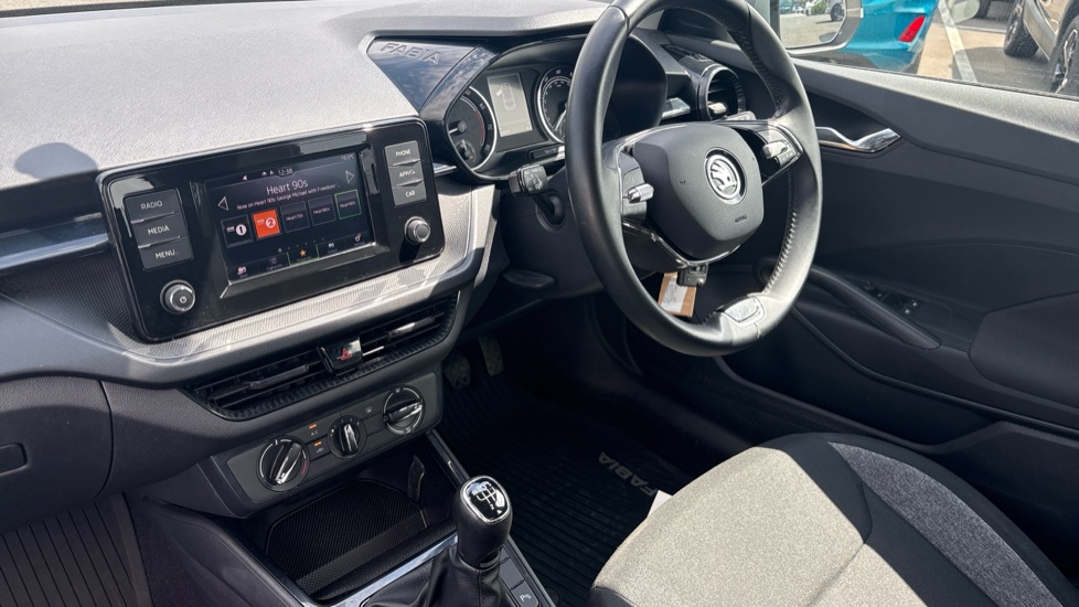 Skoda Fabia 1.0 TSI SE Comfort 5dr Petrol Hatchback - Image 9